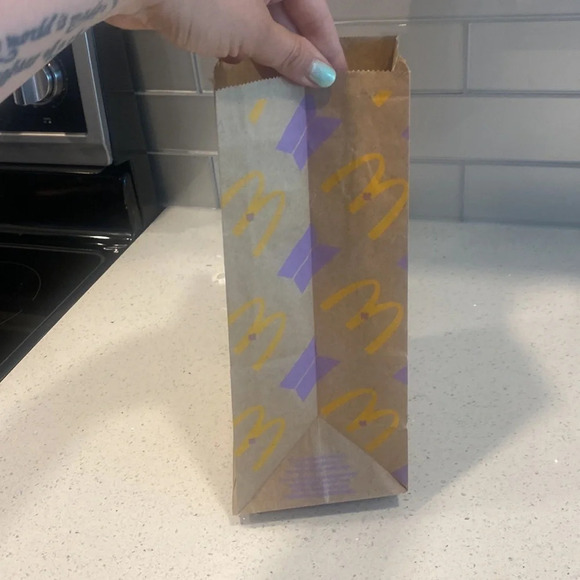 Rare find!! McDonald’s  BTS brown paper bag Collectors - Picture 3 of 6